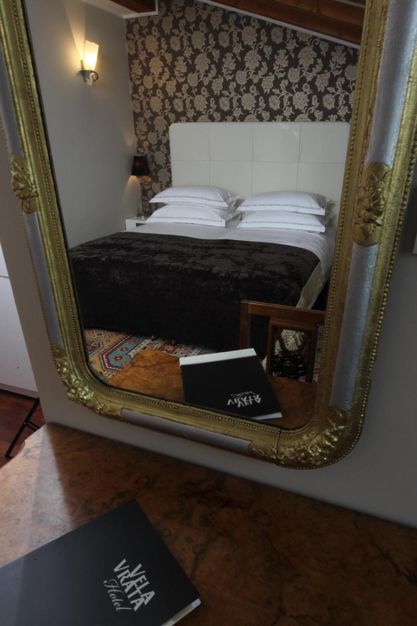 Boutique Hotel Vela Vrata Buzet Buitenkant foto