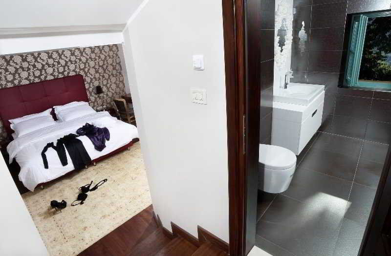 Boutique Hotel Vela Vrata Buzet Buitenkant foto